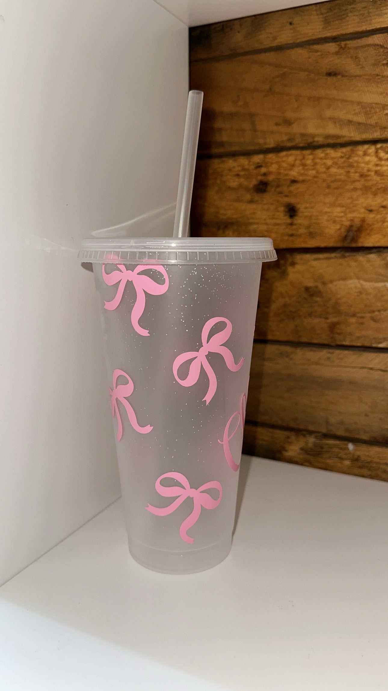 Bow 24oz Cup