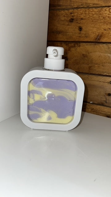Scented luxurious Body Lotion 300ml Pump Bottles White or Pink